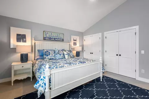 Bedroom - 12271 E D Ave, Richland, MI 49083 photo 9 of 9