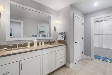 Bath - 12271 E D Ave, Richland, MI 49083 photo 8 of 9
