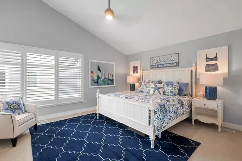 Bedroom - 12271 E D Ave, Richland, MI 49083 photo 8 of 9