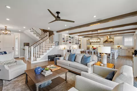 Living - 12271 E D Ave, Richland, MI 49083 photo 5 of 10