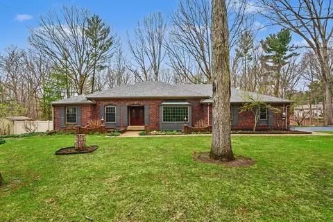 6761 Shady Oak Ln, Hudsonville, MI 49426