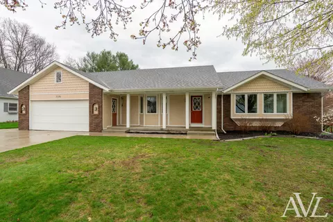 7378 Rolling Hills Dr, Hudsonville, MI 49426
