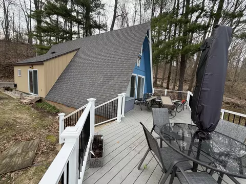 5775 Head Lake Rd, Hastings, MI 49058