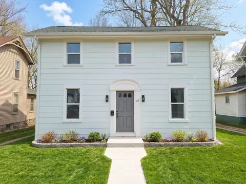 110 Hillsdale St, Hillsdale, MI 49242