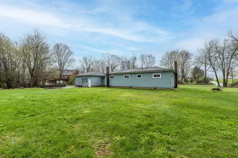 8875 Huff Rd, Bellevue, MI 49021 photo 9