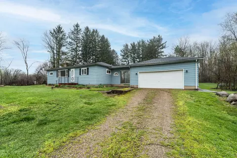 8875 Huff Rd, Bellevue, MI 49021 photo 3