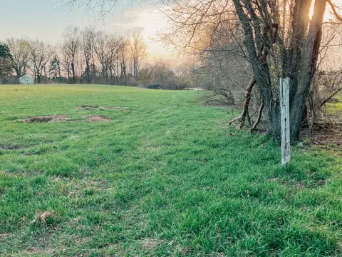 9250 92nd St SE, Alto, MI 49302