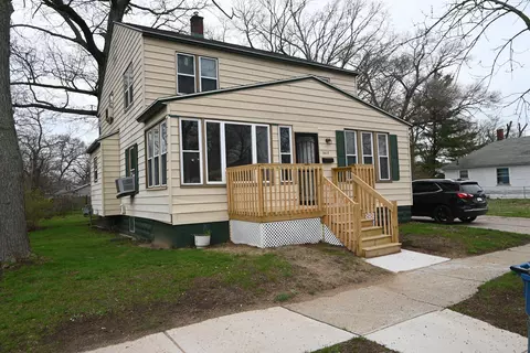 2417 Leahy St, Muskegon, MI 49444