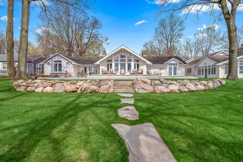 14152 Iyopawa Island Rd, Coldwater, MI 49036