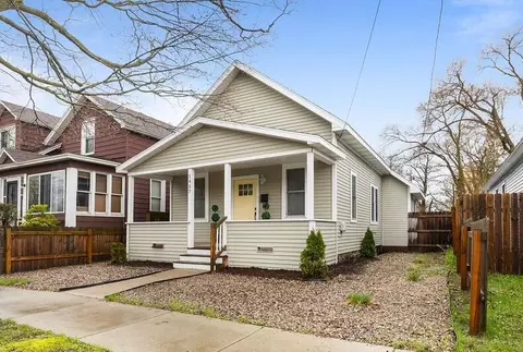1457 7th St, Muskegon, MI 49441