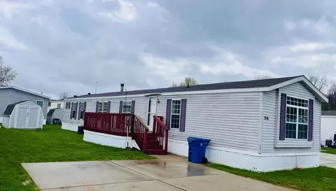 316 S Harewood Dr SW, Grand Rapids, MI 49548