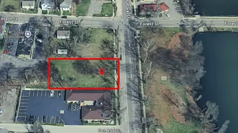 1316 S Park St, Kalamazoo, MI 49001
