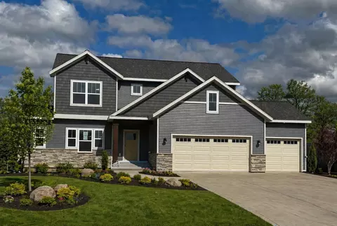 8366 Bauerridge Ave, Jenison, MI 49428