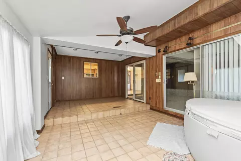 Other - 219 Ottawa Dr, Troy, MI 48085 photo 3 of 9