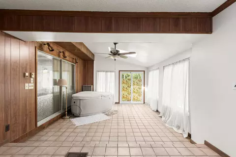 Entry Way - 219 Ottawa Dr, Troy, MI 48085 photo 1 of 2
