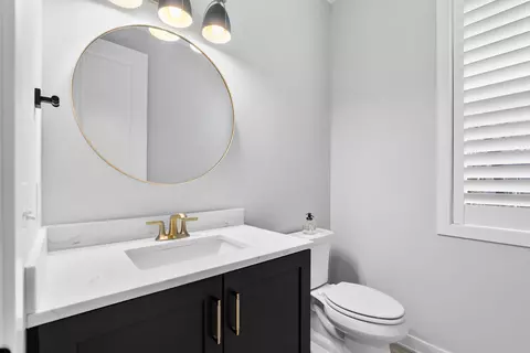 Bath - 8564 Brighten Trl, Mattawan, MI 49071 photo 3 of 7