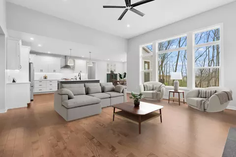 Living - 8564 Brighten Trl, Mattawan, MI 49071 photo 5 of 11