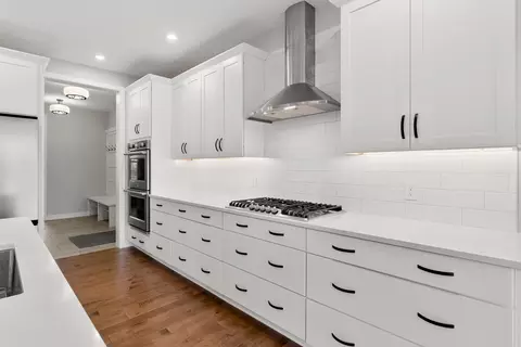 Kitchen - 8564 Brighten Trl, Mattawan, MI 49071 photo 3 of 5