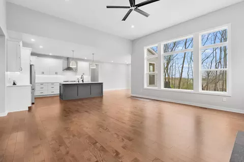 Living - 8564 Brighten Trl, Mattawan, MI 49071 photo 6 of 11