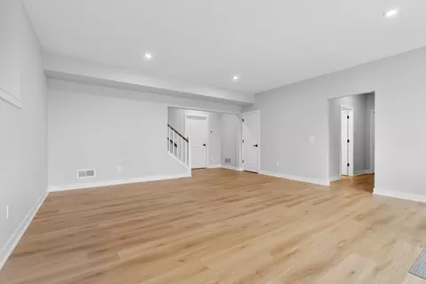 Living - 8564 Brighten Trl, Mattawan, MI 49071 photo 9 of 11