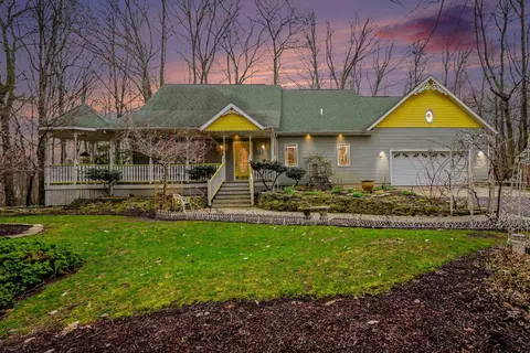 13240 Olin Woods Dr #5, Sparta, MI 49345