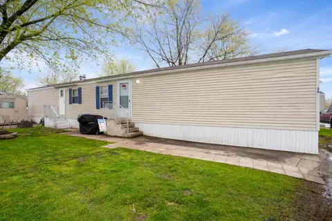 1139 Lincoln Ave #36, Holland, MI 49423