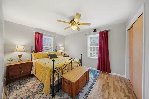 Bedroom - 411 Park Rd, Jackson, MI 49203 photo 4 of 5