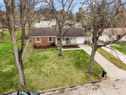 View/Area - 411 Park Rd, Jackson, MI 49203 photo 1 of 4