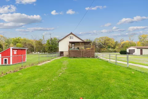 Exterior - 4154 W Carpenter Rd, Flint, MI 48504 photo 5 of 13