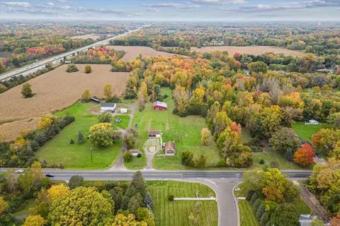 View/Area - 4154 W Carpenter Rd, Flint, MI 48504 photo 10 of 15