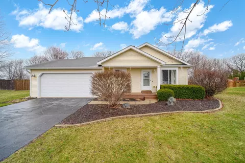 11536 Warrior Trl, Grass Lake, MI 49240