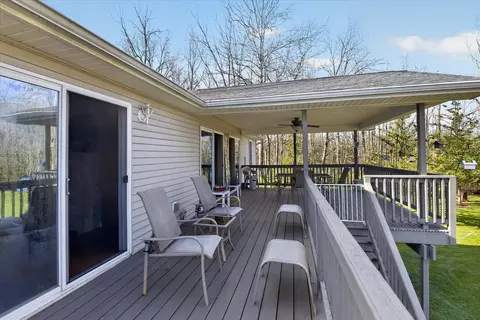 Exterior - 14165 Crampton Rd, Camden, MI 49232 photo 4 of 11