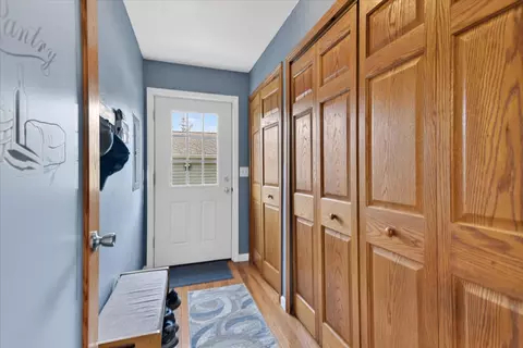 Entry Way - 14165 Crampton Rd, Camden, MI 49232 photo 1 of 7