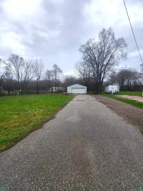 1491 S Leaton Rd, Mount Pleasant, MI 48858