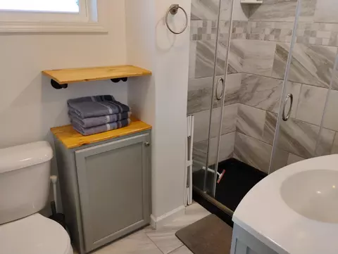 Bath - 3013 E South St, Jackson, MI 49201 photo 1 of 1
