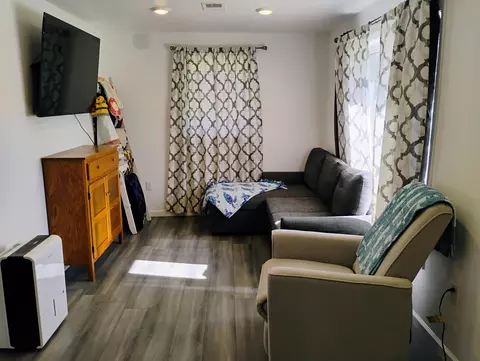 Living - 3013 E South St, Jackson, MI 49201 photo 1 of 1