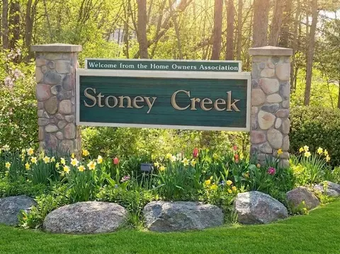 7406 Stoney Creek Dr, Augusta, MI 49012