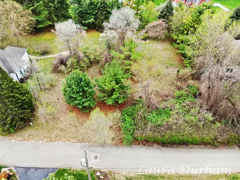 289 Crest, Douglas, MI 49406 photo 5