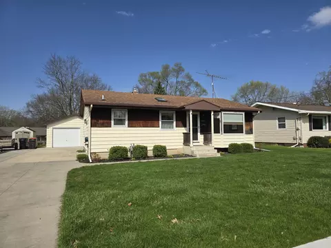 3823 Wyoming Ave SW, Wyoming, MI 49519