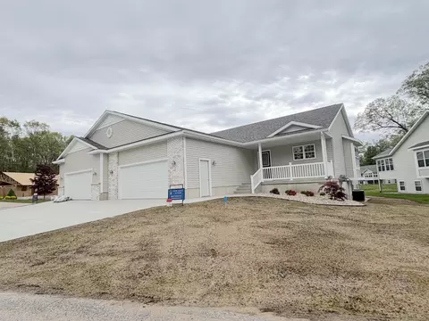 1519 E Addison Way, Muskegon, MI 49445