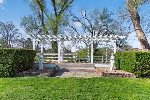 Exterior - 6231 Moon Lake Rd, Jackson, MI 49201 photo 10 of 17