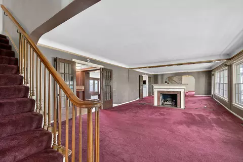 Living - 6231 Moon Lake Rd, Jackson, MI 49201 photo 1 of 8