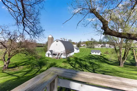 Exterior - 6231 Moon Lake Rd, Jackson, MI 49201 photo 11 of 17