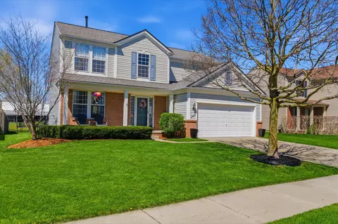 7622 Berwick Dr, Ypsilanti, MI 48197