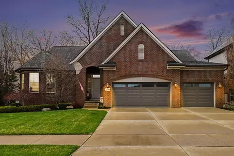 21799 Christenbury Creek Blvd, Macomb, MI 48044