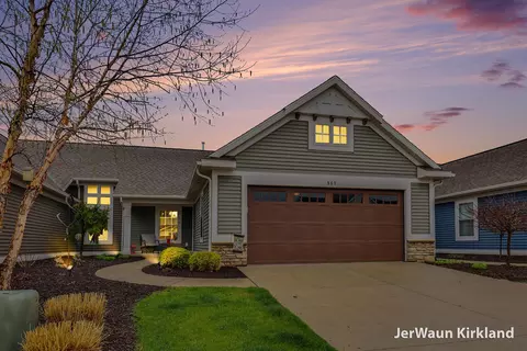 867 Harper Woods Dr SW #32, Byron Center, MI 49315