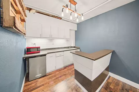 Kitchen - 1235 Winifred St, Jackson, MI 49202 photo 2 of 2