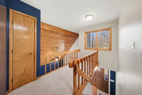 Entry Way - 1235 Winifred St, Jackson, MI 49202 photo 3 of 3