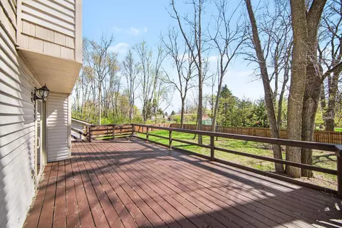 Exterior - 1235 Winifred St, Jackson, MI 49202 photo 2 of 4