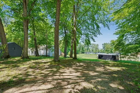 Exterior - 64420 Constantine Rd, Constantine, MI 49042 photo 6 of 8